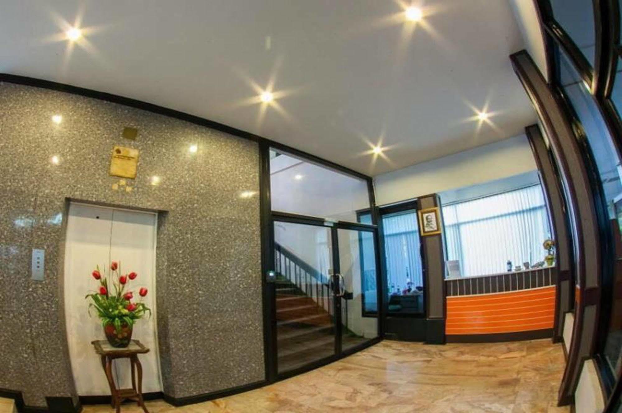 The Train Hotel Hatyai Hat Yai Dış mekan fotoğraf