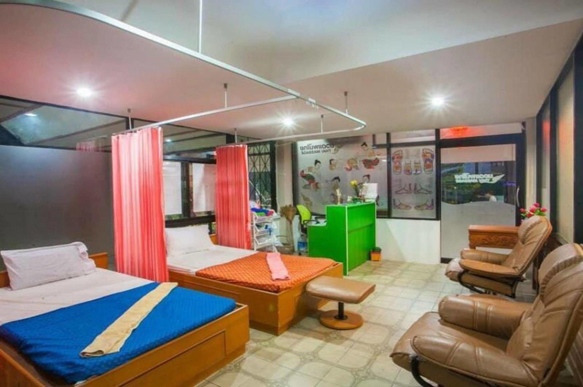 The Train Hotel Hatyai Hat Yai Dış mekan fotoğraf